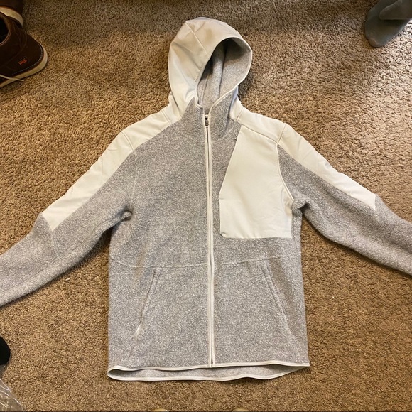 lululemon athletica Other - Lululemon Tundra Trek Full Zip, Large